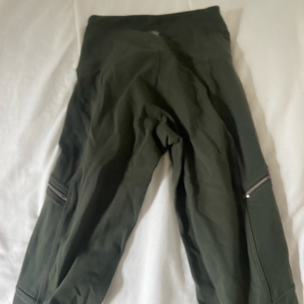 pants - Picture 2 of 4